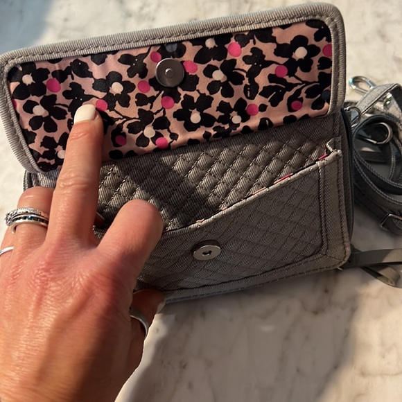 Vera Bradley Iconic RFID All in One Crossbody Gray Denim Yin Yang - Picture 9 of 12